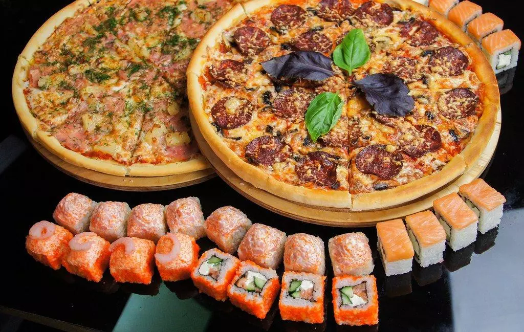 Grill pizza station. Суши Симферополь. Ресторан с суши Симферополь. Роллы Симферополь ресторан. Grill pizza Station, Симферополь.